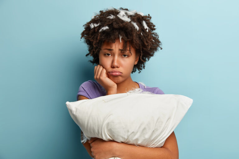 Por qué tu almohada está arruinando tu sueño y cómo solucionarlo