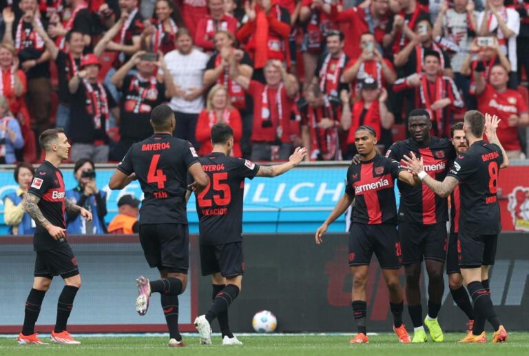 ¡Historia! Bayer Leverkusen de Xabi Alonso logra el primer invicto de la Bundesliga #FVDigital