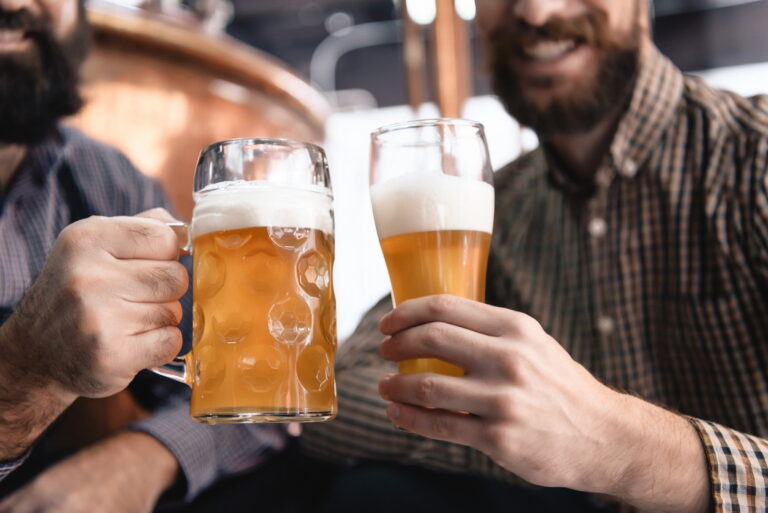 ¿Consumir cerveza antes de licores es malo para la salud? Esto es lo que necesitas saber