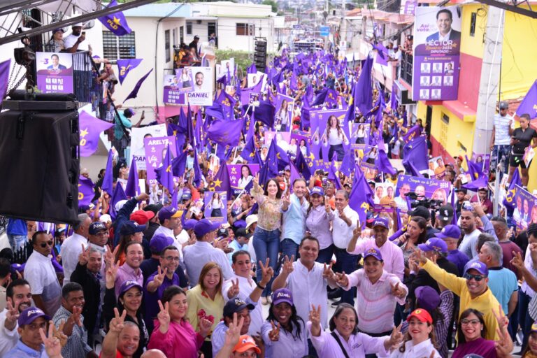 Abel Martínez: “El 19 de mayo provocaremos un desbordamiento de votos que transformará RD”