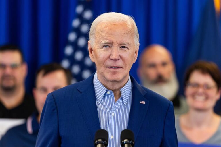 Biden gana sin oposición y Trump se impone en Indiana #FVDigital