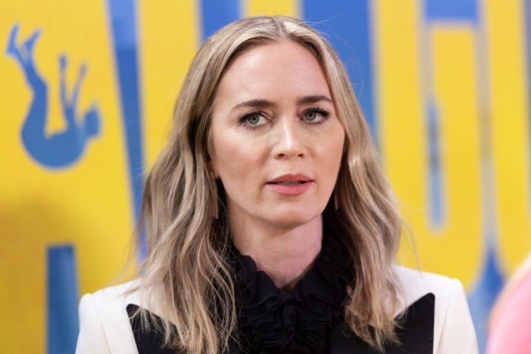 VIDEO: Emily Blunt revela que besar a ciertos actores ha hecho que quiera vomitar