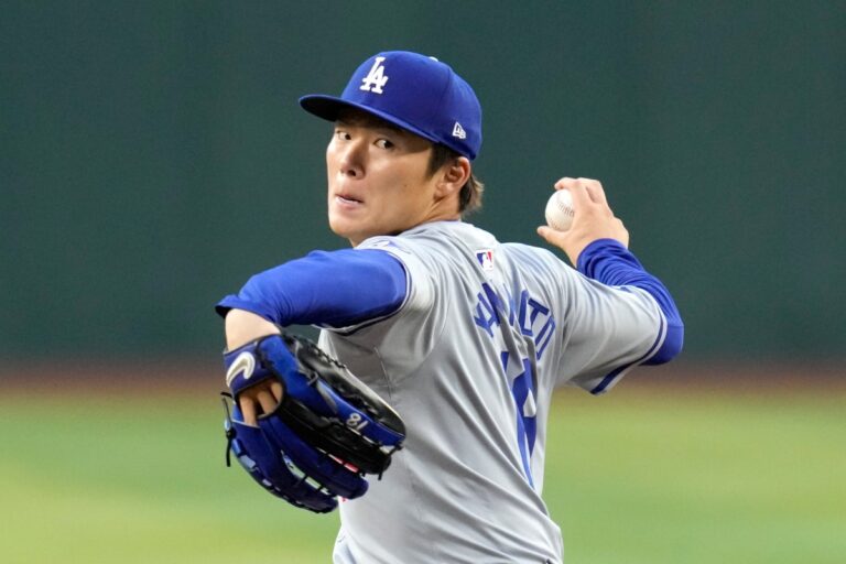 Yoshinobu Yamamoto sigue en modo estelar y consigue nueva victoria en paliza a Arizona #FVDigital