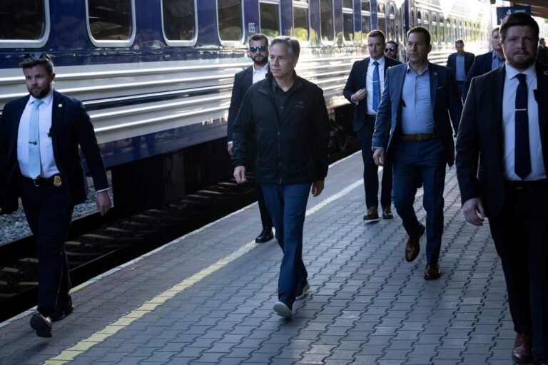 El secretario de Estado, Antony Blinken, llega a Ucrania para reiterar “apoyo duradero” #FVDigital