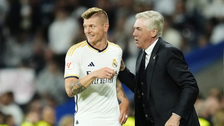 Ancelotti confesó que no lloró cuando Kroos le comunicó su decisión, como si lo hizo con Casemiro