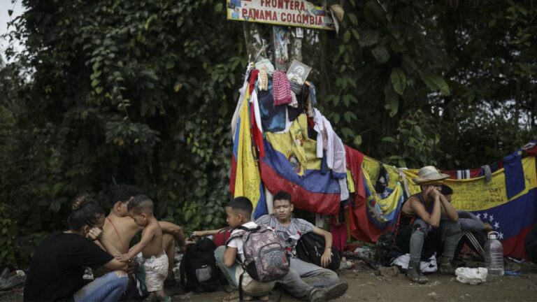 Fotos sobre odisea de migrantes son reconocidas con Pulitzer