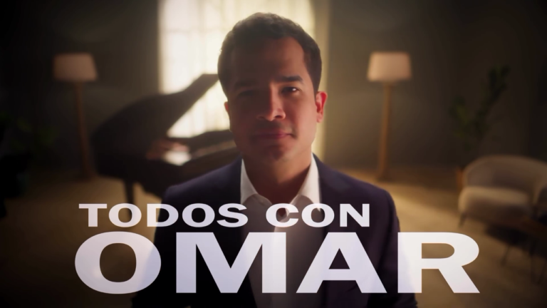 Omar Fernández sorprende con spot donde toca el piano mientras denuncia su lucha contra el gobierno