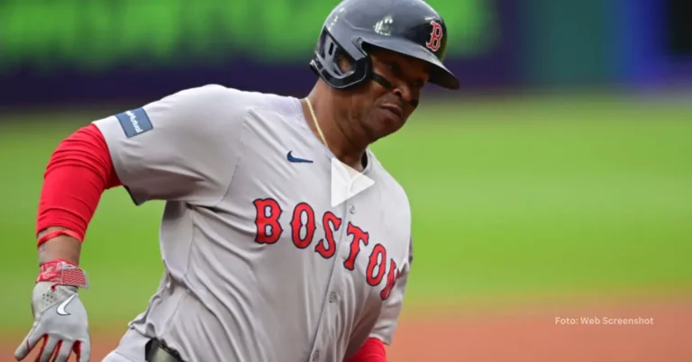 Devers iguala récord de Hrs de Medias Rojas