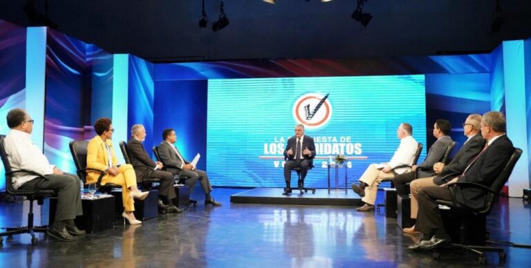 Miguel Vargas define su propuesta de “gobierno distinto” #FVDigital