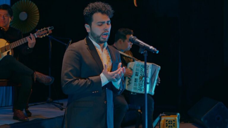 Tenor mexicano Leonardo Sánchez en el Carnegie Hall