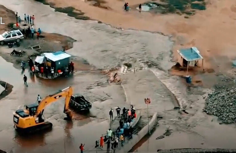 Se desborda canal haitiano tras crecida del río Masacre