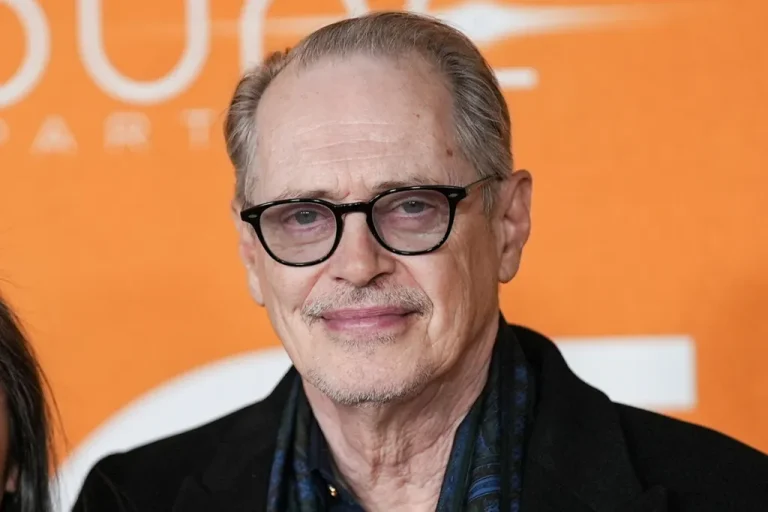 Atacan al actor Steve Buscemi mientras caminaba por Nueva York #FVDigital