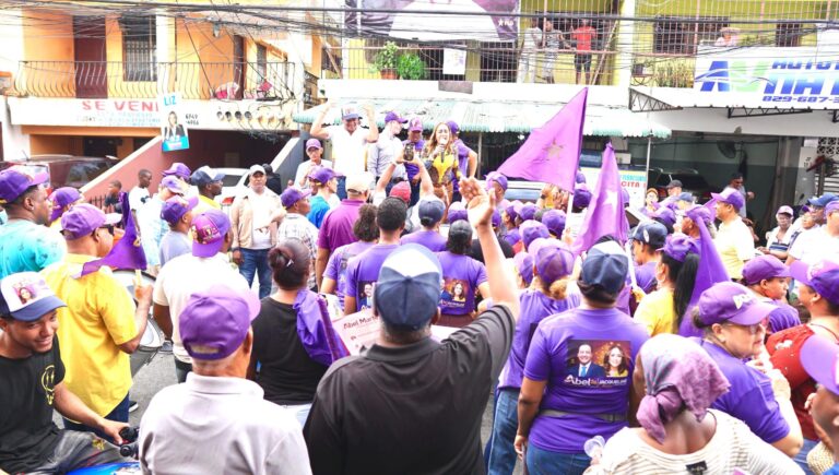 Jacqueline Ortiz recibe apoyo abrumador en mano a mano por el Ensanche Quisqueya – noticias telemicro