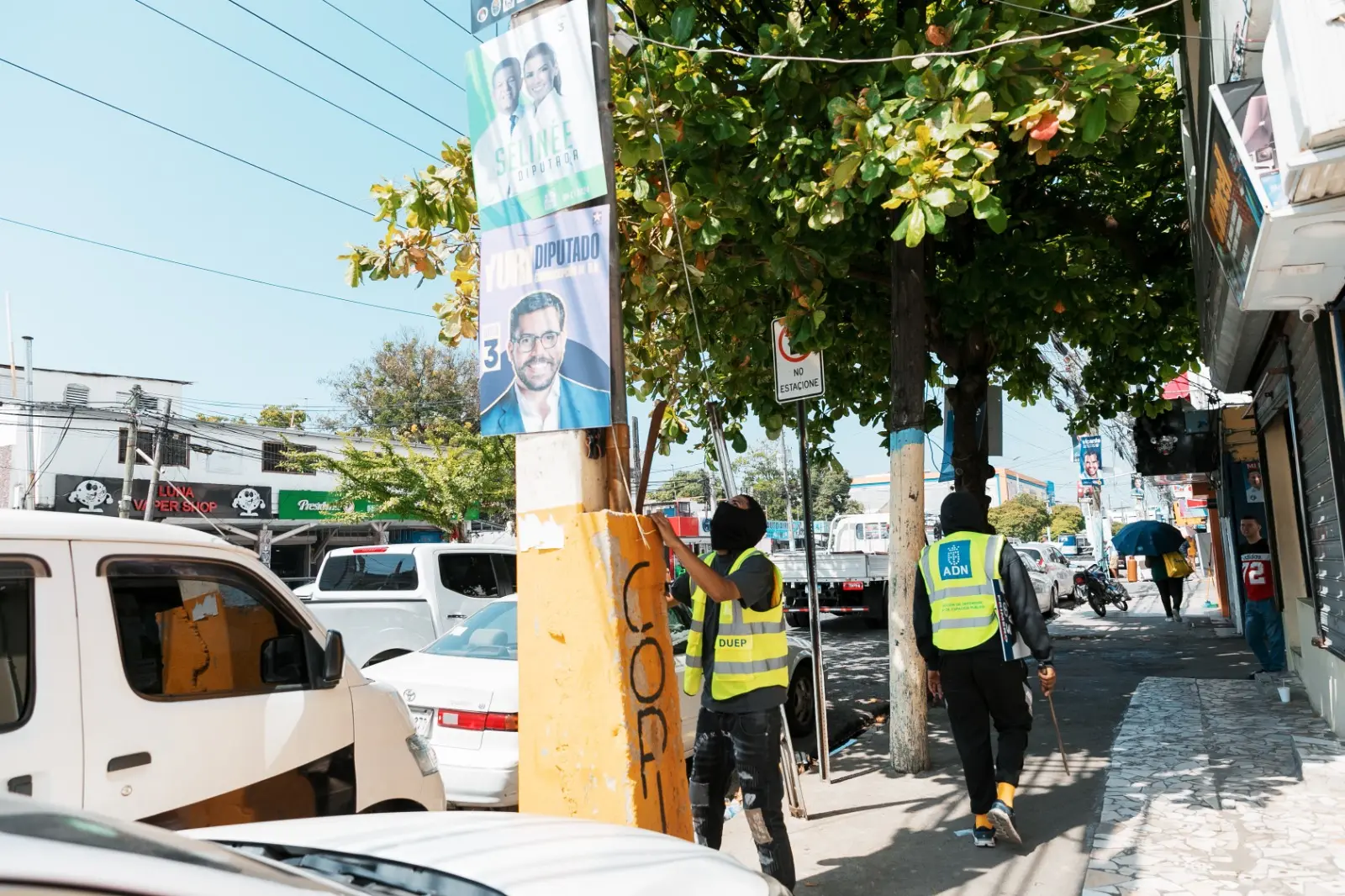 ADN retira propaganda política de calles del Distrito Nac