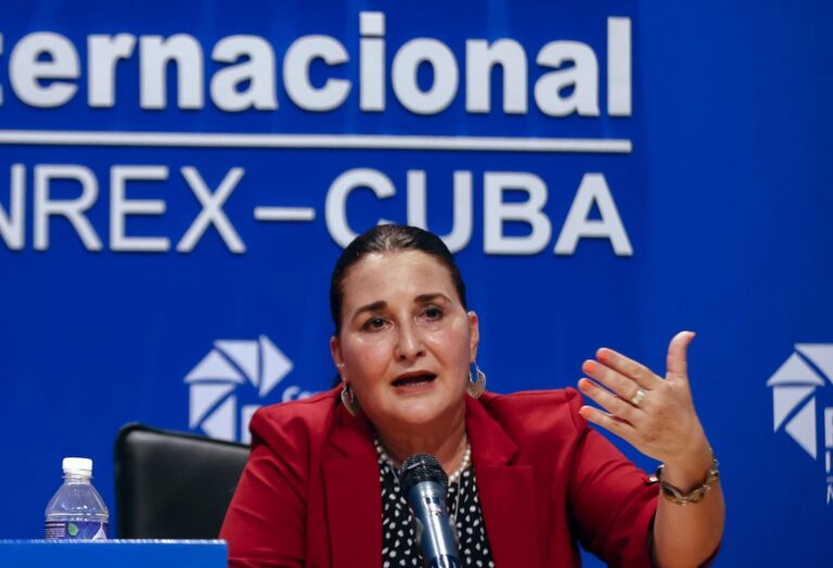 Cuba califica de “limitadas” medidas de EEUU para emprendedores