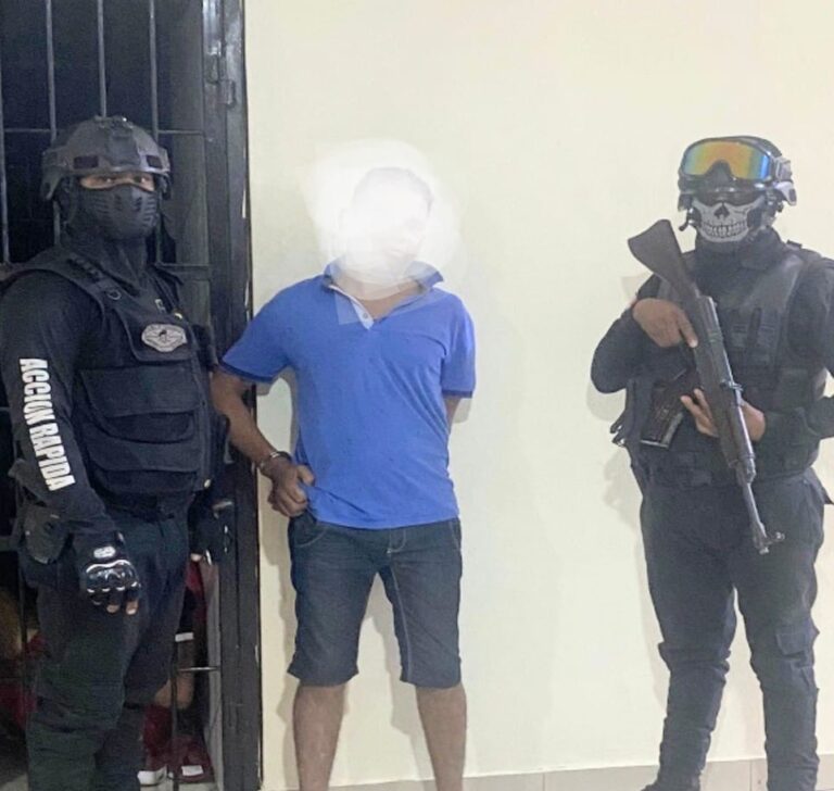 Policiales: Policía apresa en flagrante delito a hombre que provocó heridas cortopunzantes en la provincia Bahoruco – Policía Nacional Dominicana