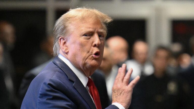 Trump dice que ni la Madre Teresa podría salir airosa de los cargos a los que se enfrenta