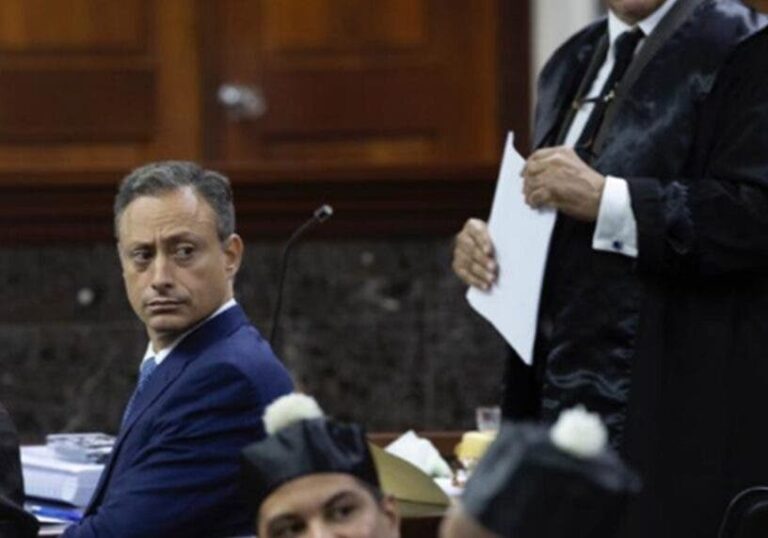 Juez a punto deliberar; solo imputados que no negociaron irían fondo