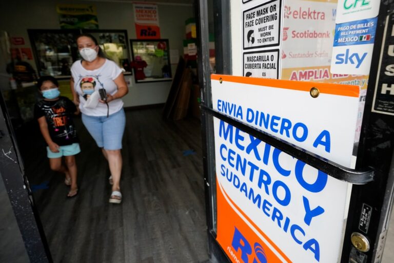 Las mujeres inmigrantes mexicanas envían millones en remesas #FVDigital