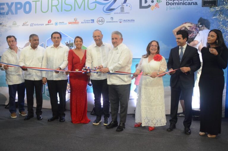 Inauguran edición 27 de Expoturismo 2024 en Santiago