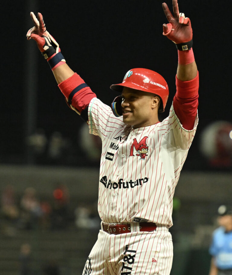 El dominicano Robinson Canó, tras los pasos de Omar Minaya