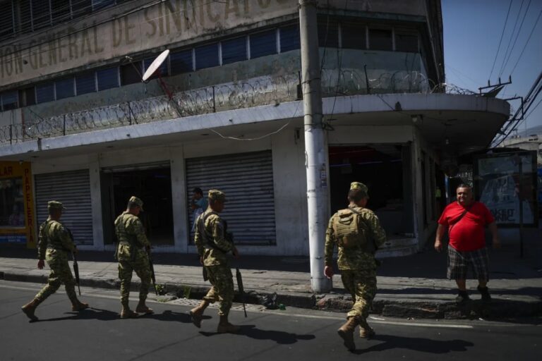 Congreso salvadoreño aprueba enviar militares a Haití para evacuaciones medicas