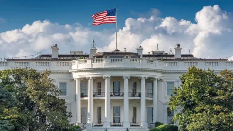 Trudeau y Trump tienen una “acalorada” llamada de 50 minutos sobre la guerra comercial