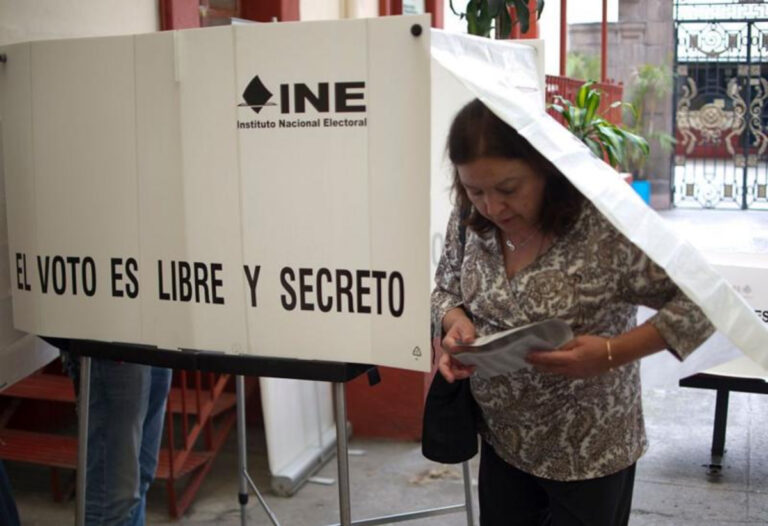 Por qué en México no hay segunda vuelta electoral y el gobierno dura 6 años #FVDigital