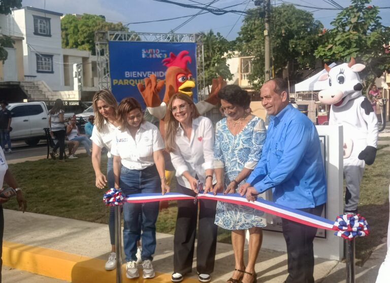 Carolina Mejía inaugura parque Los Corales en el Distrito Nacional – noticias telemicro