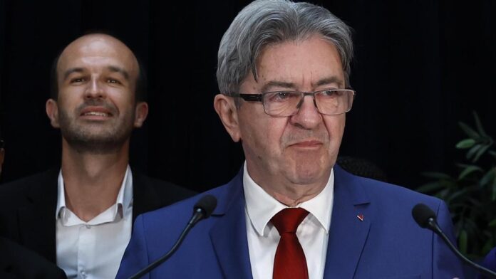 Jean Luc-Mélenchon, líder de la izquierda en Francia, pidió a Macron que les dejen formar gobierno