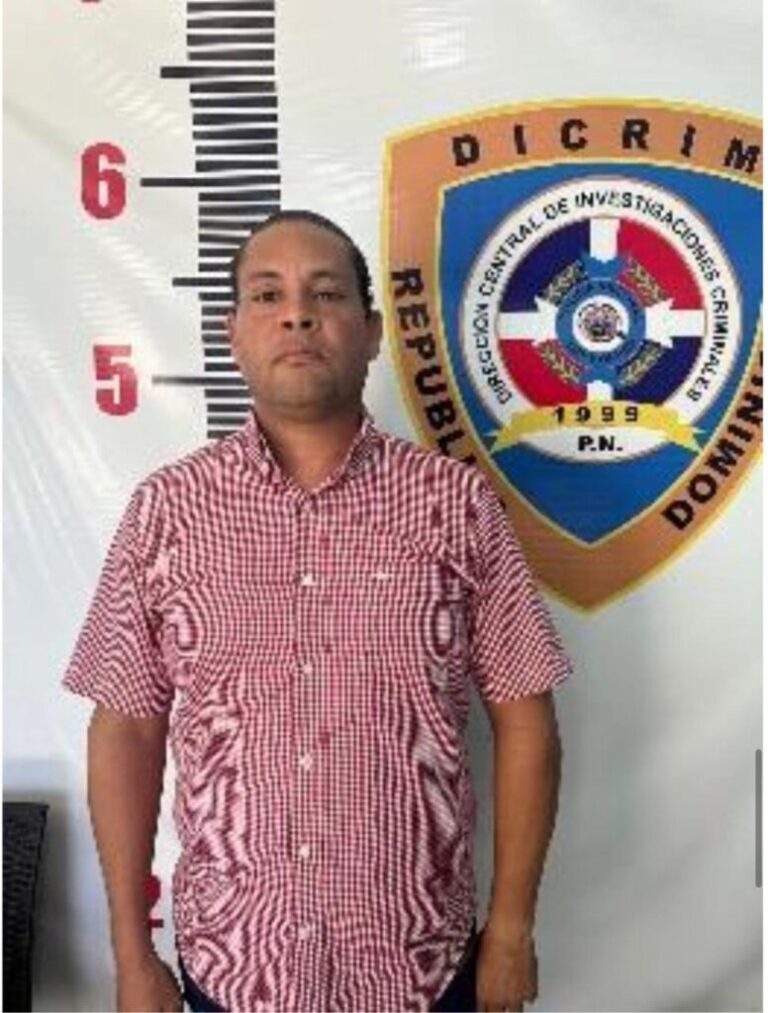 Policiales: Se entrega “Víctor Bola”, quien era buscado por tentativa de homicidio contra dos mujeres en la provincia La Altagracia – Policía Nacional Dominicana