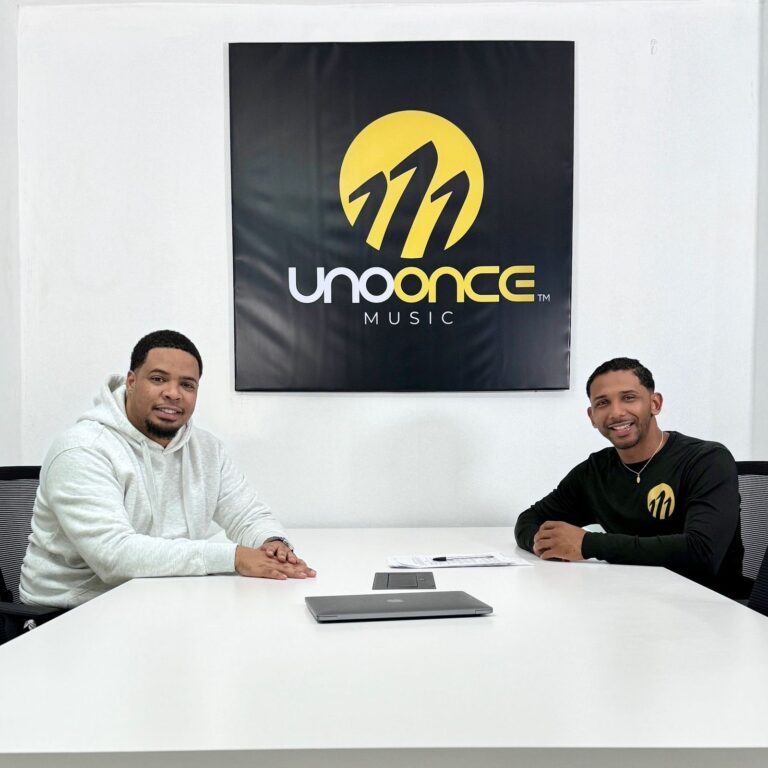 El rapero Rubinsky RBK se asocia con la empresa Uno-Once Music