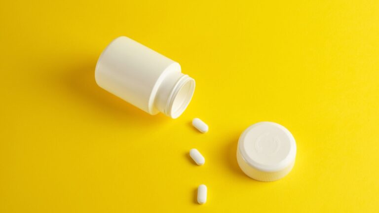 Siete estudiantes se intoxican con un fármaco tras un reto viral en México – #FVDigital