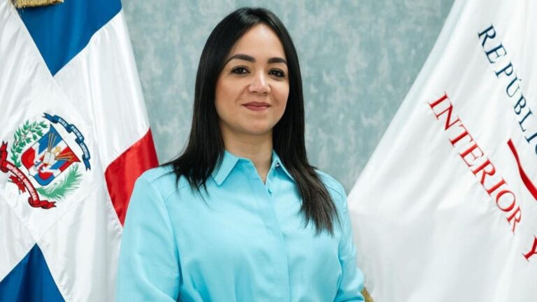 Se tomarán correctivos con agentes de la policía que agredan a periodistas – #FVDigital