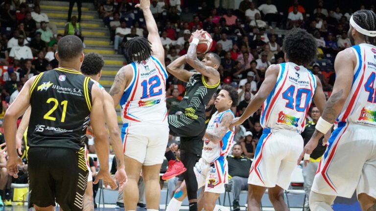 Club Rafael Barias se alza con su tercer triunfo al hilo al despachar 99-73 a la escuadra de San Lázaro – #FVDigital