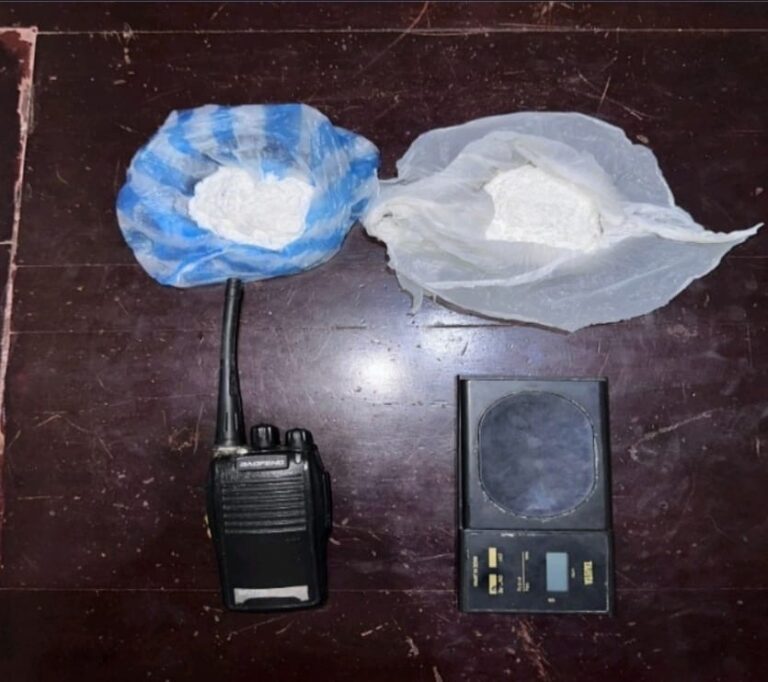 Policiales: Policía interviene punto de distribución de drogas y ocupa sustancias, entre otros objetos, en Moca – Policía Nacional Dominicana