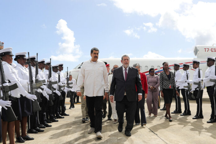 EE.UU. habría confiscado avión de Maduro por las sanciones contra Venezuela