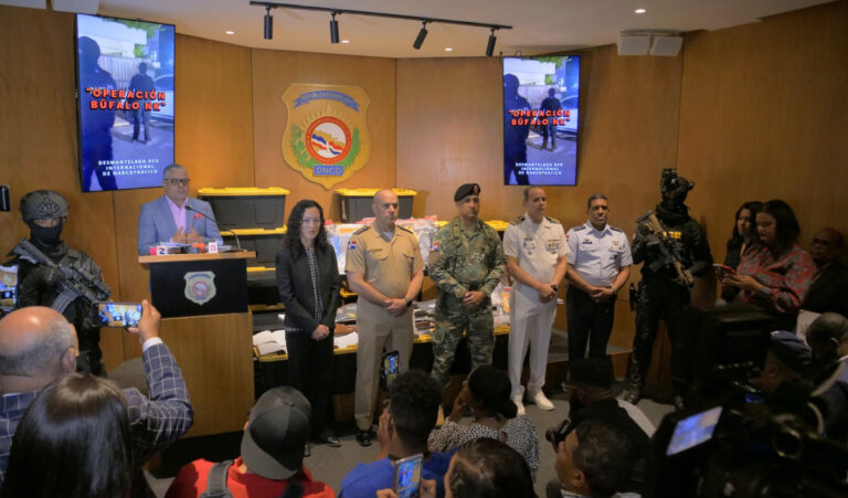 cómo operaba la red de narcotráfico en Dominicana