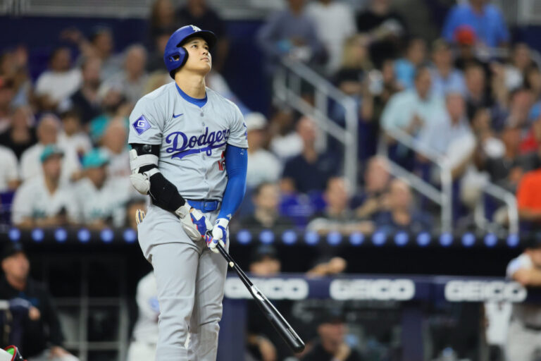 Shohei Ohtani implanta una serie de récords junto al histórico 50/50