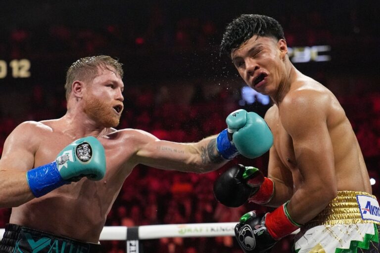 Jaime Munguía se molesta por las palabras del Canelo