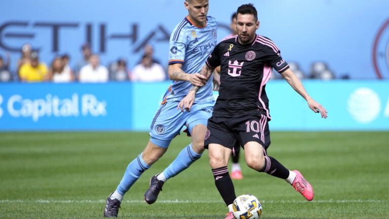 Messi fue titular en New York