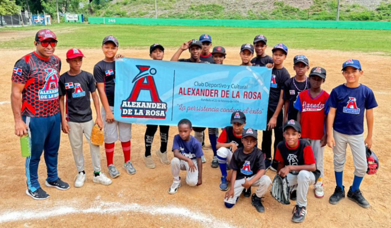 Club Deportivo, Cultural y Social Alexander De la Rosa celebra “Copa 30 Aniversario”