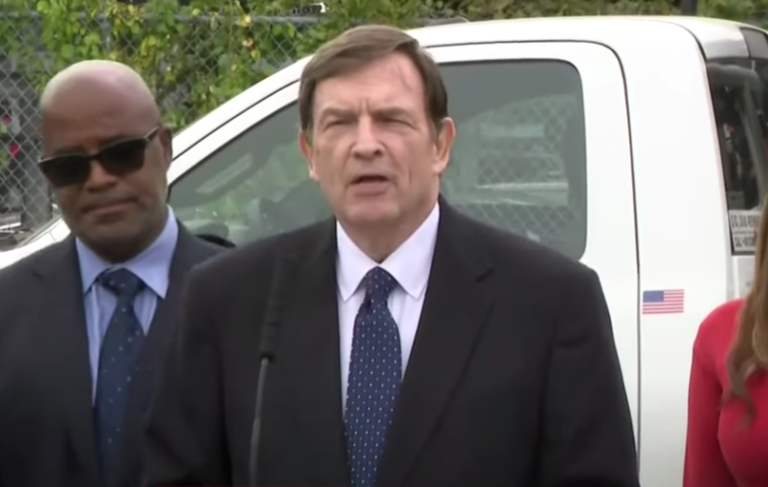 FBI registra casas del comisionado interino del NYPD – Remolacha   #FVDigital