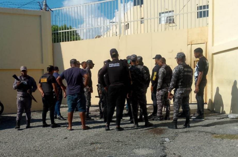 Abaten recluso que secuestró a coronel – Remolacha   #FVDigital