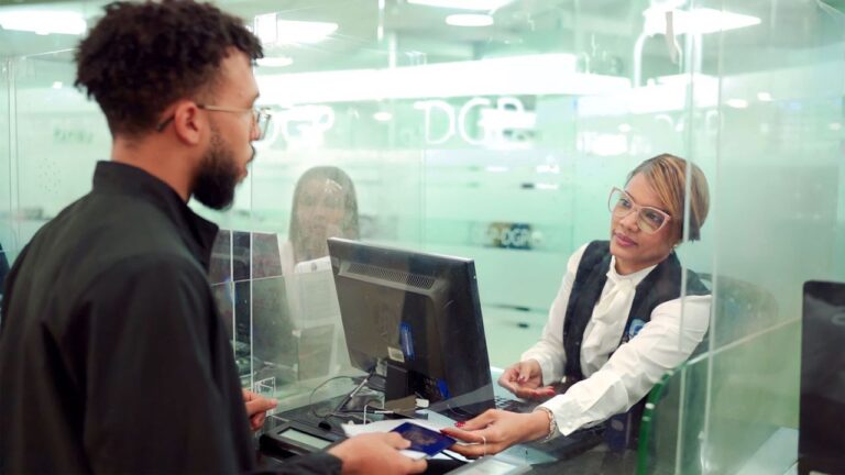 Pasaportes anuncia ampliación de horario en su oficina de Megacentro de lunes a sábado