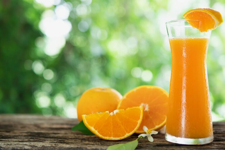 #Salud: ¿Está bien beber jugo de naranja todos los días? La respuesta podría sorprenderte…