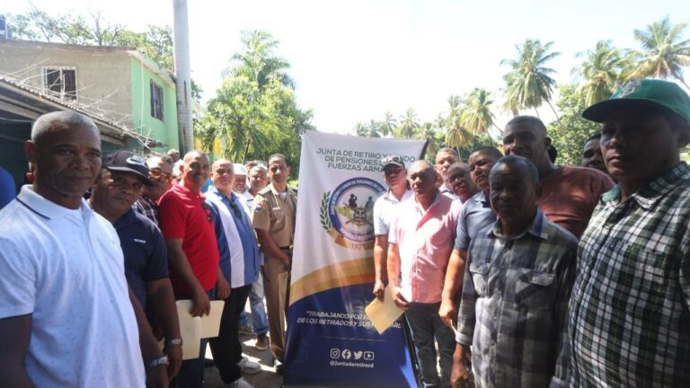 Ministerio de Defensa incorpora militares retirados al mercado laboral en la región sur