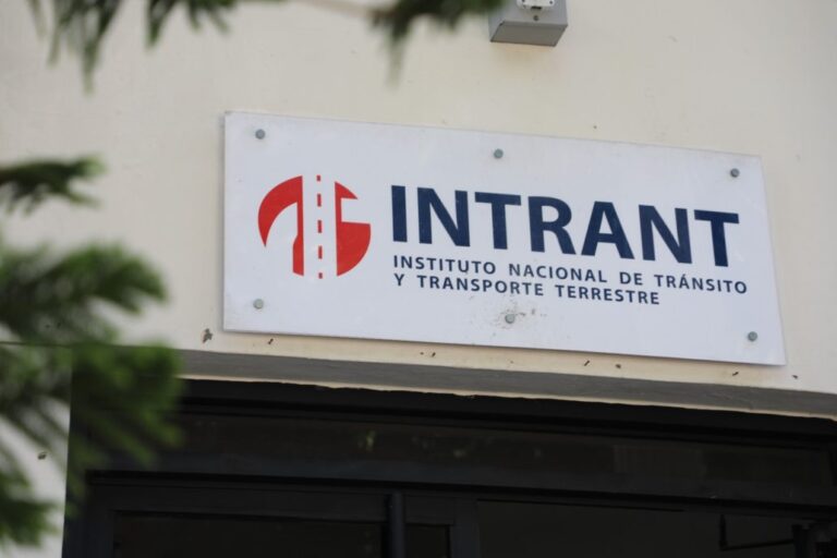 Auditória revela incrementos presupuestarios en contrato INTRANT #FVDigital