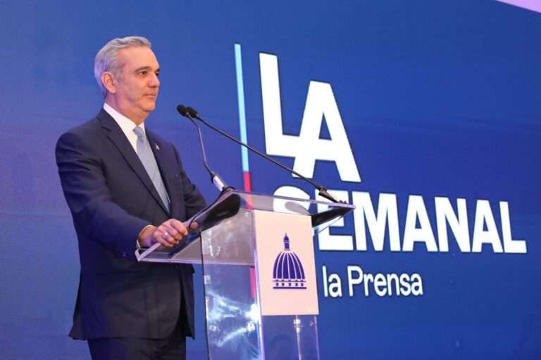 Abinader aborda temas de seguridad en reunión con presidente de Kenia