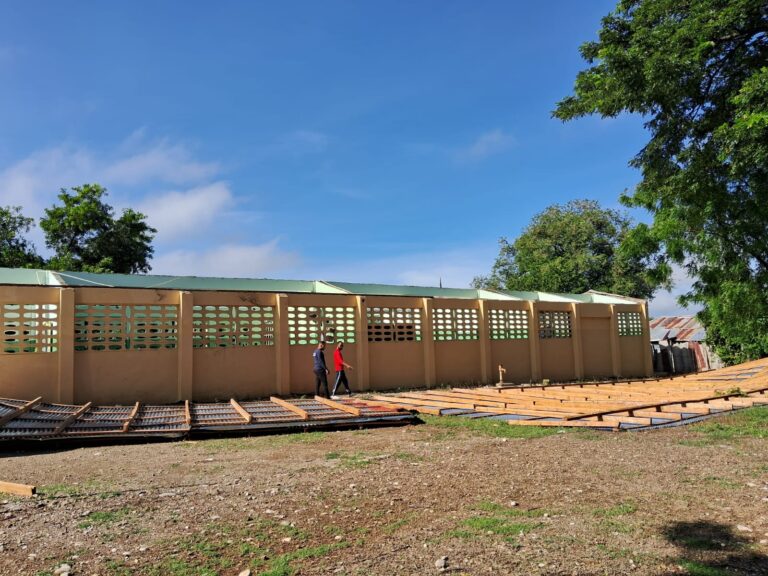 Minerd interviene Escuela Profesor Octavio Ramírez Duval en Elías Piña